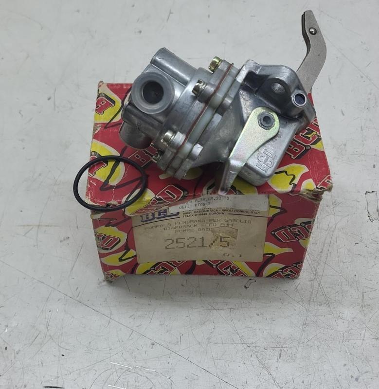 POMPE À ESSENCE D'ORIGINE BCD ALFA ROMEO 33 1.8 VM TURBO COD: 2521/5